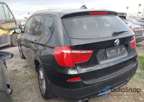 2014 BMW X3 xDrive28I z USA, uszkodzony, nr VIN 5UXWX9C56E0D31871